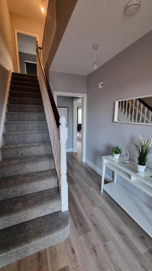 Entire Modern Home With Seaview And Parking Wicklow Eksteriør bilde