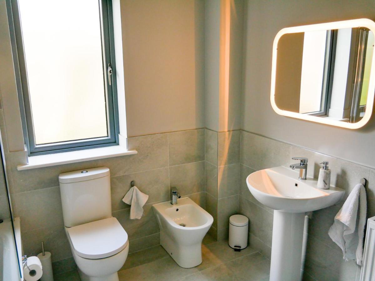 Entire Modern Home With Seaview And Parking Wicklow Eksteriør bilde